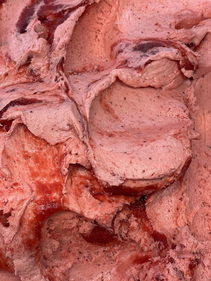 Erdbeereis aus der eigenen Eistheke